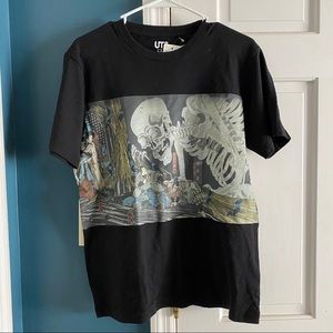 Uniqlo Skull Art Tshirt
